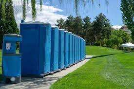 Best Standard Portable Toilet Rental  in Gibsonia, PA